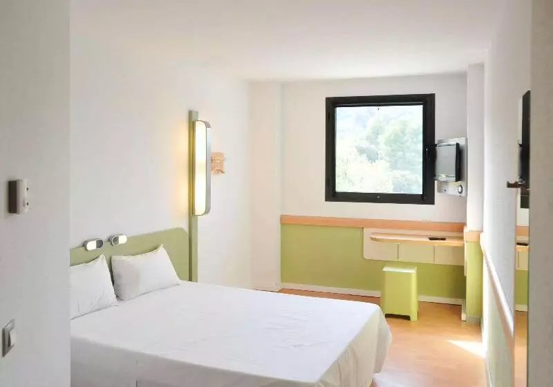 اتاق استاندارد, Ibis Budget Girona Costa Brava