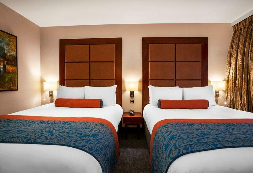 Superior Room, Leonardo Royal London St Paul’s