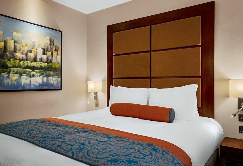 Executive Room, Leonardo Royal London St Paul’s