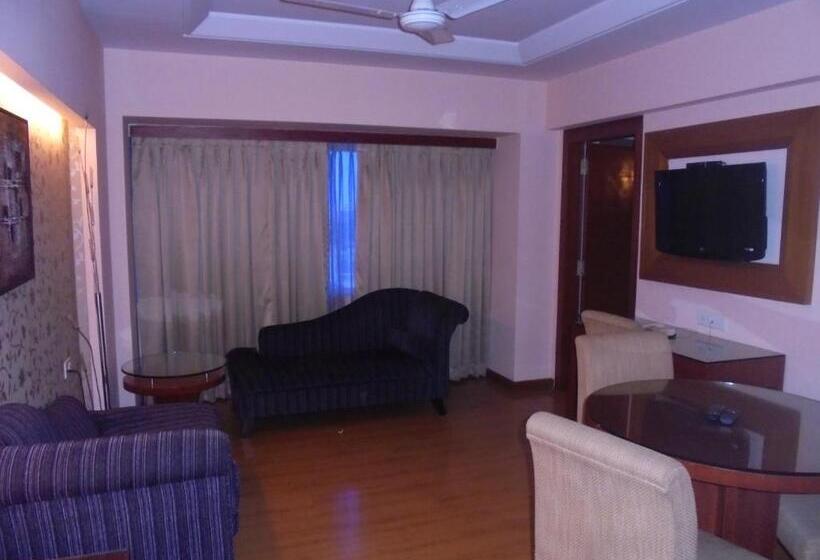 套房, Lords Plazaankleshwar