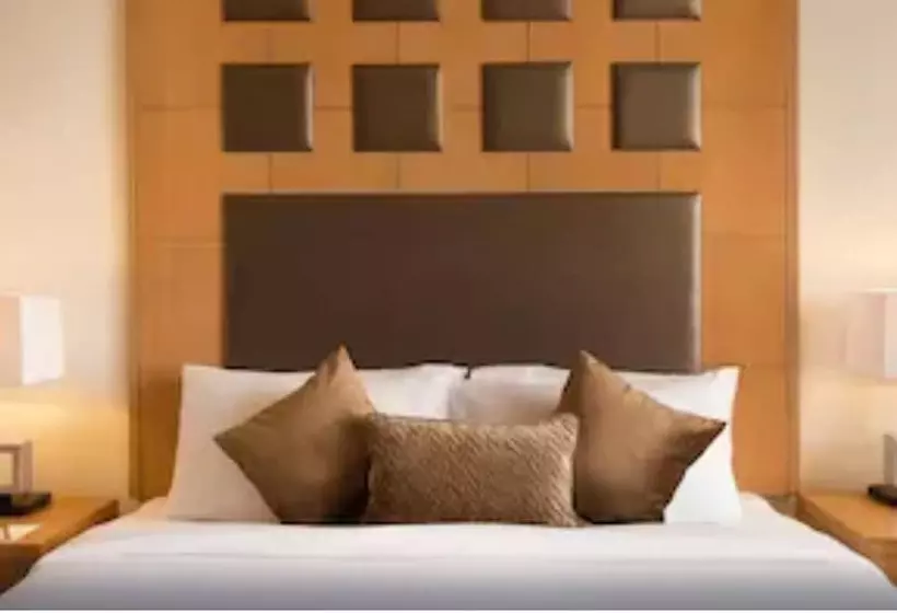 Superior-huone, Ramada Plaza By Wyndham Jhv Varanasi
