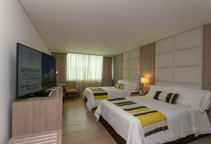 Номер Стандарт, San Fernando Plaza