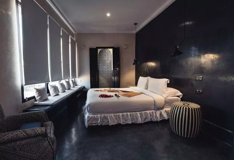 سوییت لوکس, Ambre Epices Medina Riad