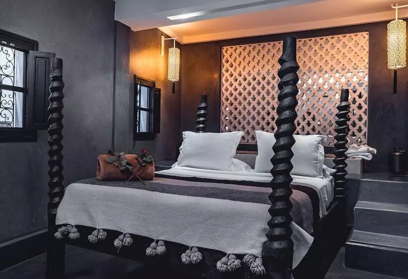 سوییت لوکس, Ambre Epices Medina Riad