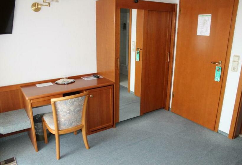 발코니 스탠다드 싱글 룸, Landhotel Hirsch