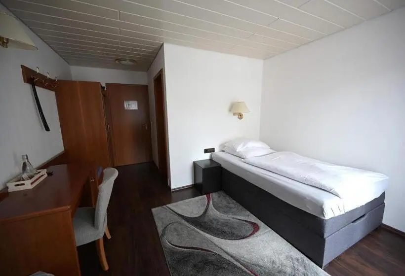 バルコニー付きシングルスタンダードルーム, Landhotel Hirsch