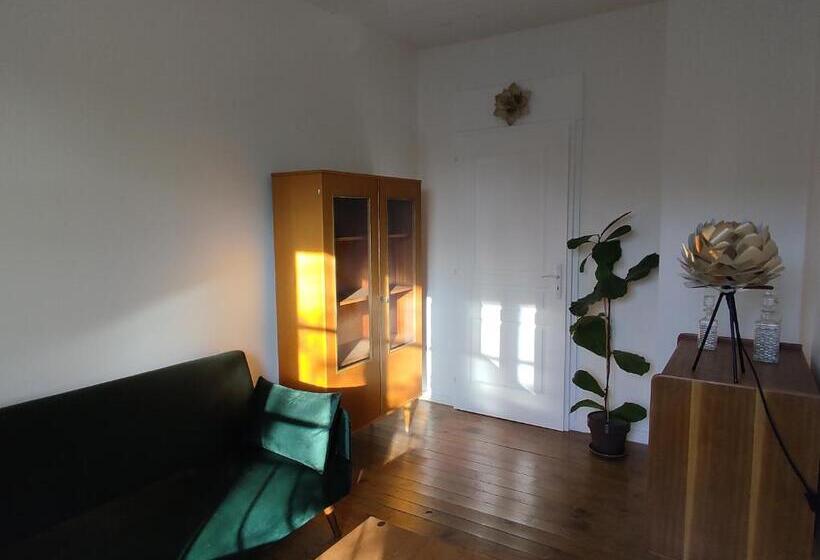 バルコニー付スイート, Suite Privee Tavel Le Mas De L Acacia