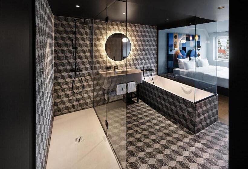 سوییت, Jaz In The City Vienna