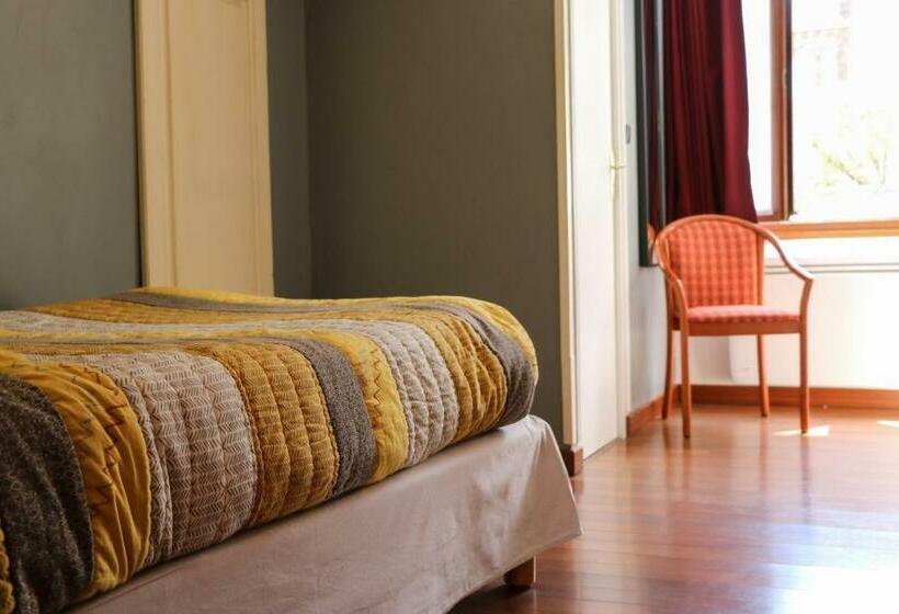 スタンダードシングルルーム, Auberge De La Vieille Ferme