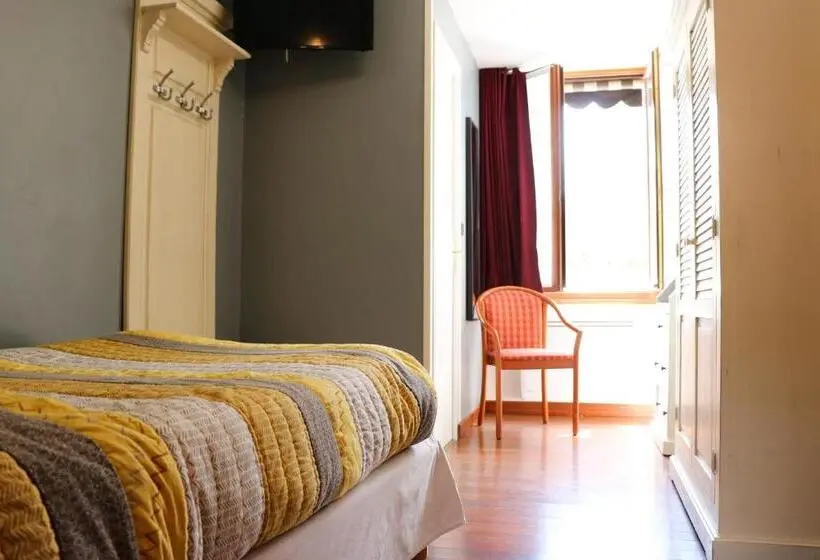 スタンダードシングルルーム, Auberge De La Vieille Ferme