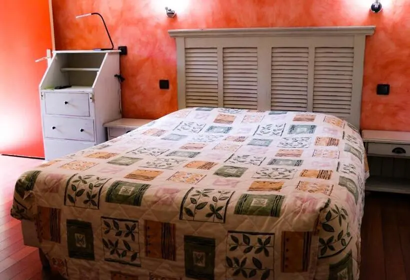 スタンダード４人部屋, Auberge De La Vieille Ferme
