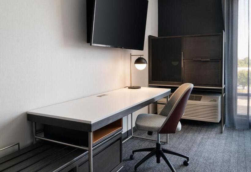 Стандартный Номер Кровать Кинг, Courtyard By Marriott Fresno Clovis