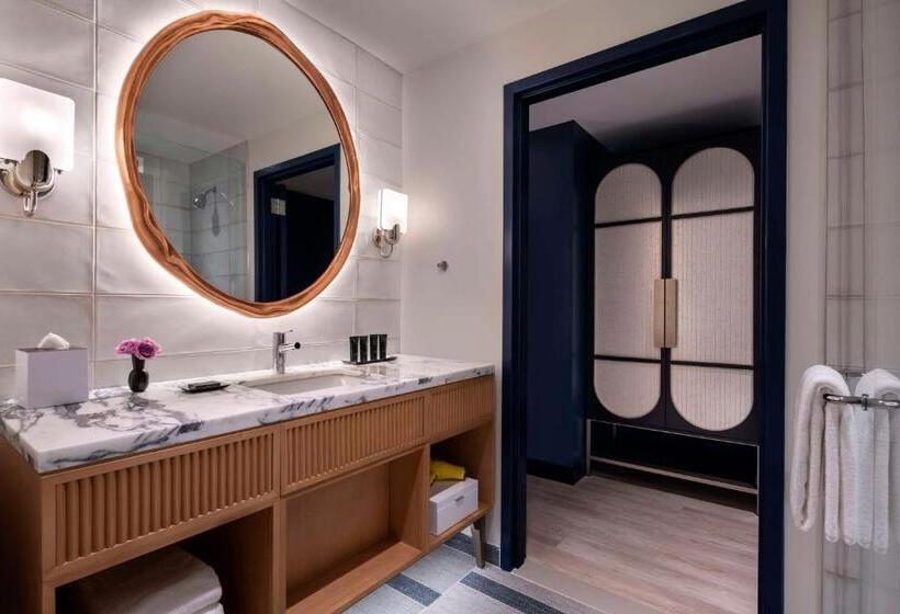 اتاق لوکس با تخت بزرگ, Hyatt Centric Downtown Nashville