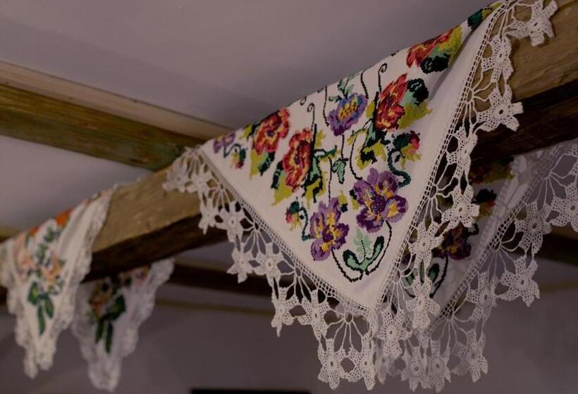 标准间, Iz De Maramures Rural