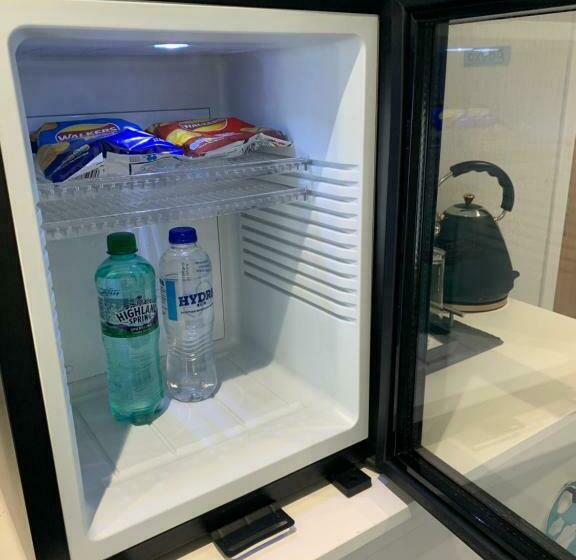 חדר משפתחתי סופריור, Lochindaal