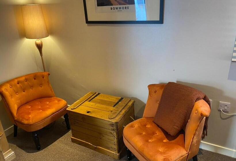 חדר סטנדרט, Lochindaal