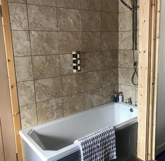 סוויטה משפחתית, Lochindaal