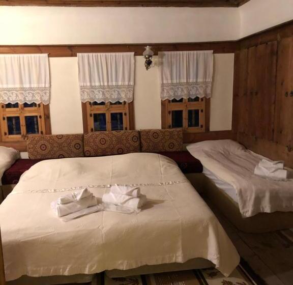 غرفة ديلوكس ثلاثية, Paphlagonia Yoruk Muratoglu Konak