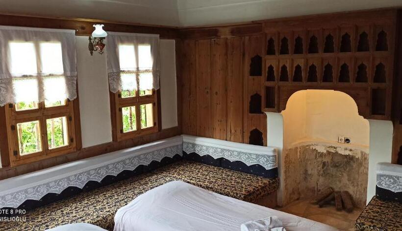 غرفة ديلوكس ثلاثية, Paphlagonia Yoruk Muratoglu Konak