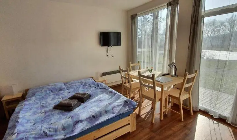 家族用バンガロー, Penzion Amfík Bukovina