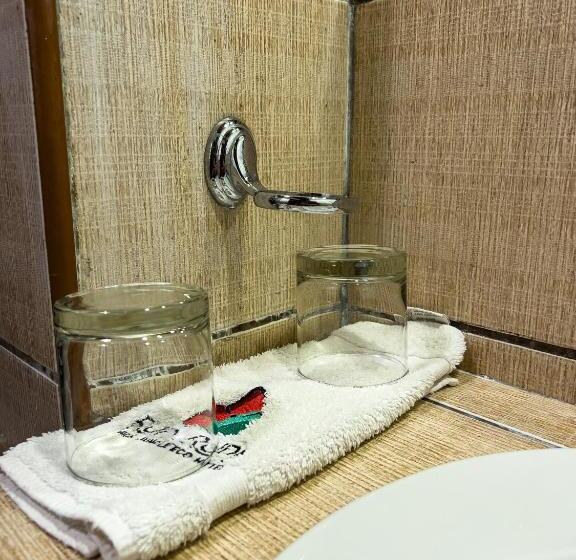 اتاق استاندارد با بالکن, Rupa Rupa High Jungle Eco B&b