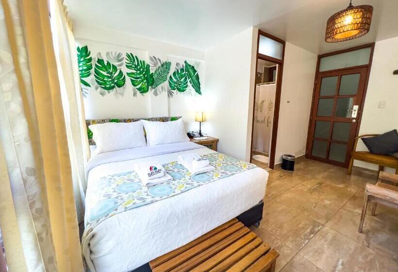 اتاق خانوادگی, Rupa Rupa High Jungle Eco B&b