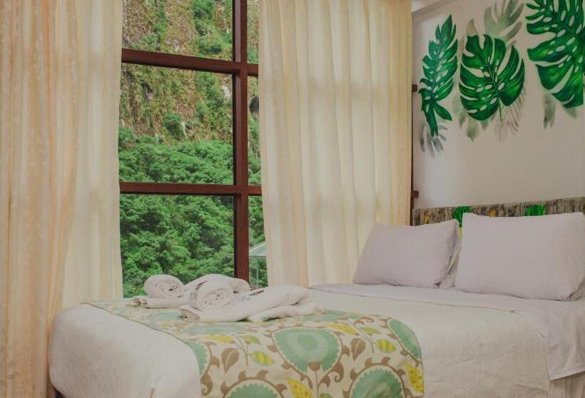 اتاق خانوادگی, Rupa Rupa High Jungle Eco B&b