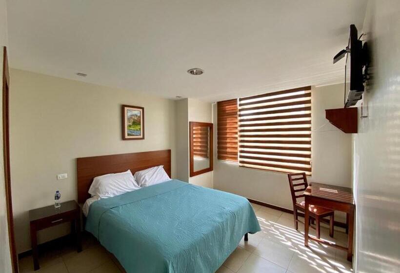 디럭스 룸, Carrion