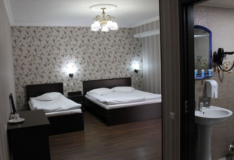 اتاق خانوادگی, Grand Palace