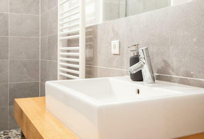 Номер Стандарт, Restaurant271