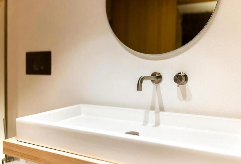 מיטת קינג בסוויטה, Tre Archi Suite & Relais