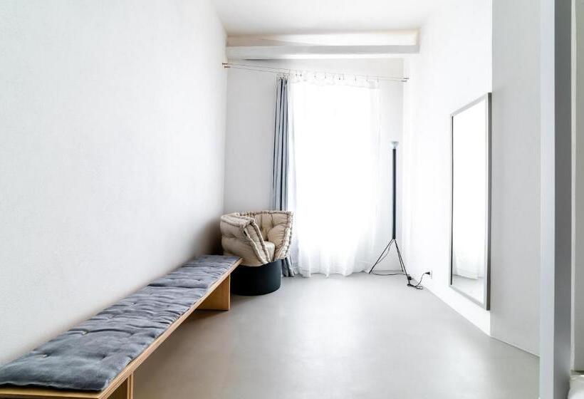 자쿠지 스위트, Tre Archi Suite & Relais