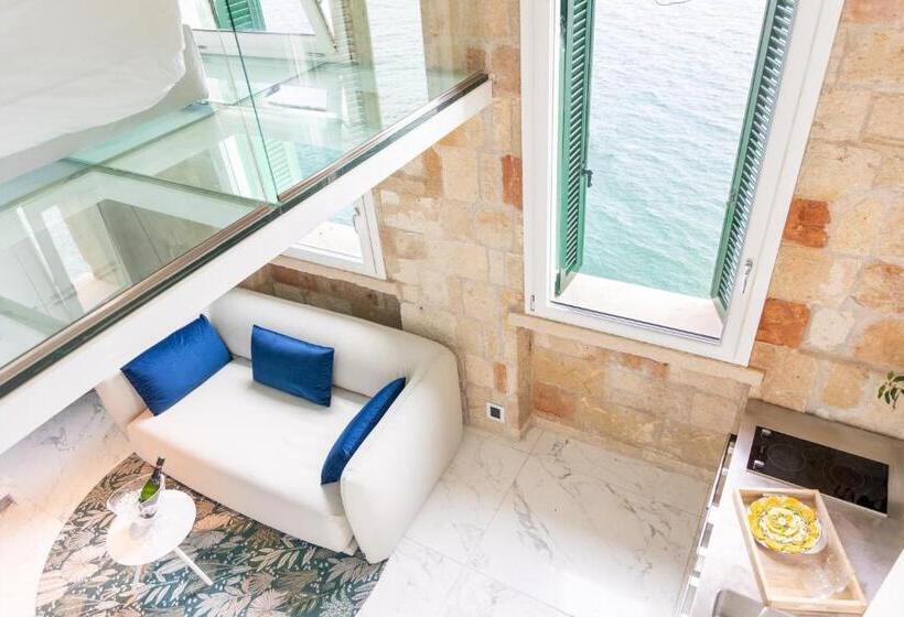 סוויטת ג'וניור נוף לים, Tre Archi Suite & Relais