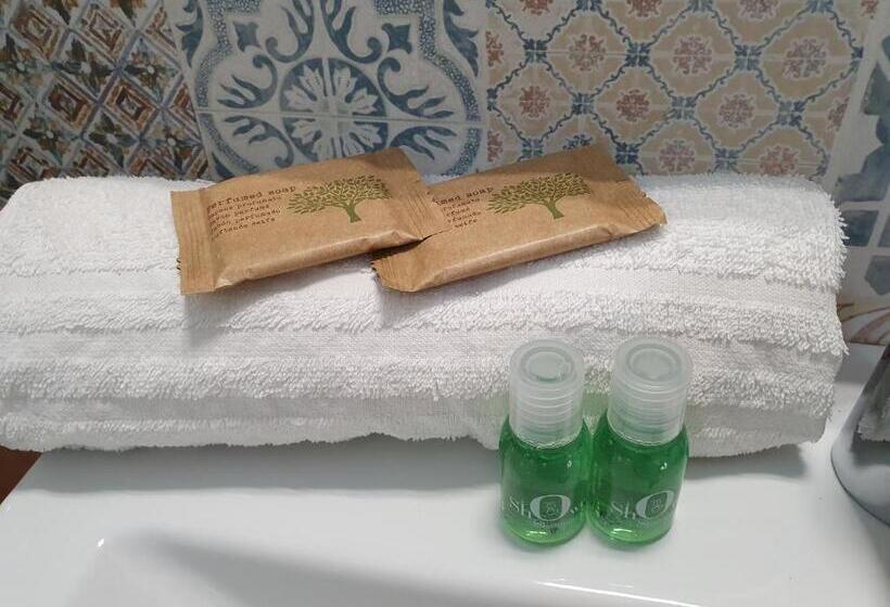 キングサイズベッドのデラックスルーム, Villa Caterina Posada