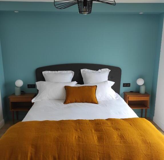 סטודיו סטנדרט עם מרפסת, Appart Hôtel & Spa La Villa Du Port