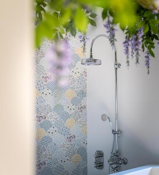 标准间带漩涡浴缸, La Bastide Du Rocher Boutique Hôtel & Spa