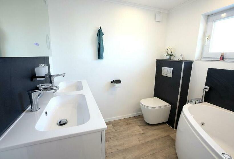 דירת חדר, Marias Guest House