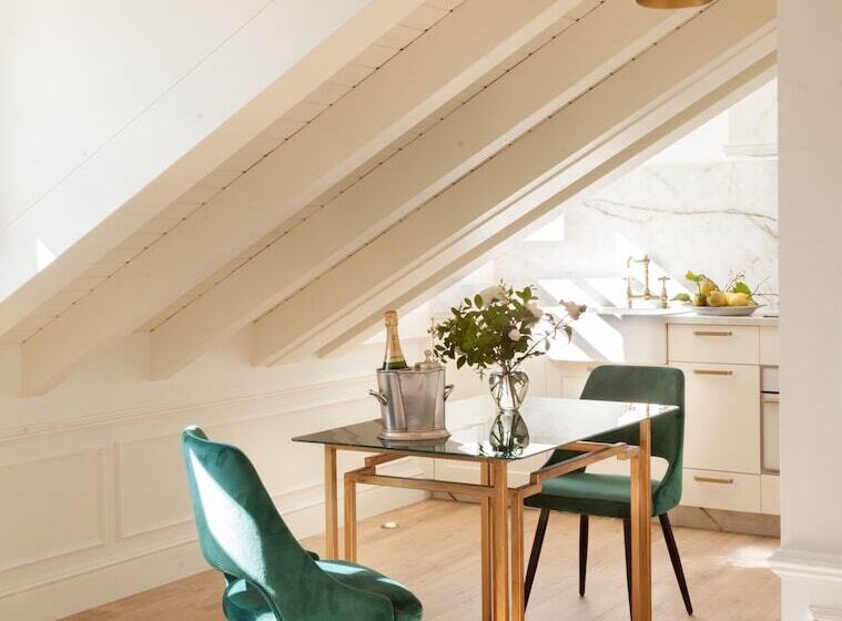 スーペリアスタジオ, Gran Hotel Brillante