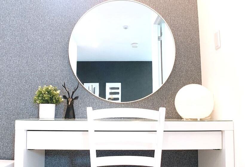 스탠다드 룸 더블 침대 2개, Bar & Hotel Colors Miyajima