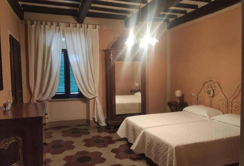 スタンダードルーム, Borgo Villa A Tolli