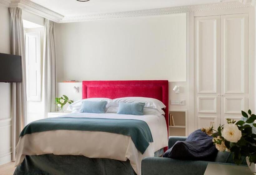 スタンダードスタジオ, Gran Hotel Brillante