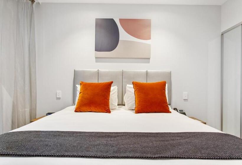 스탠다드 스튜디오 킹침대, Ramada By Wyndham Newmarket Auckland