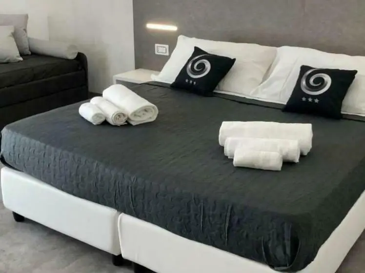 デラックスルーム, Sesto Senso Home