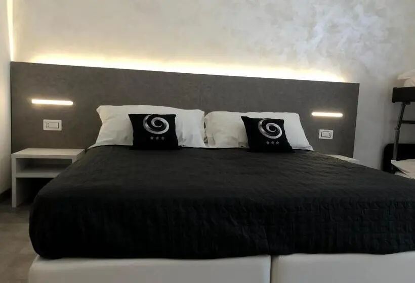 デラックスの４人部屋, Sesto Senso Home