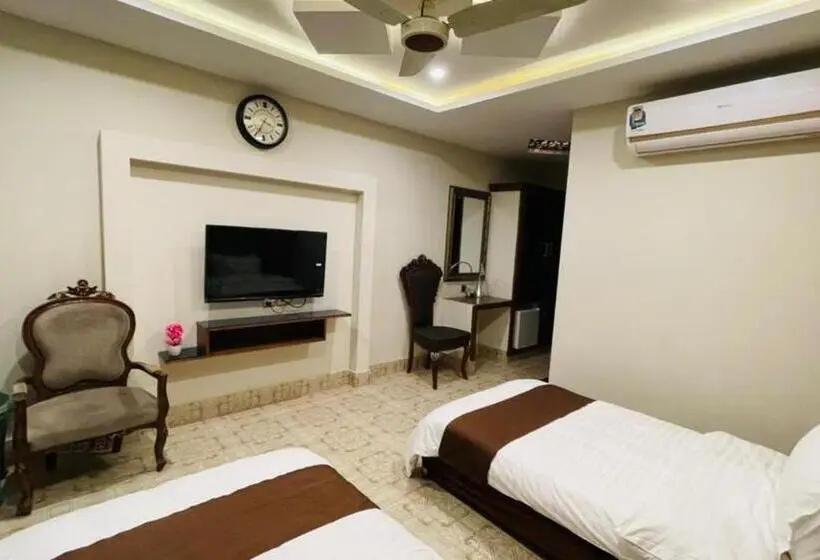 اتاق لوکس یک تخته, Golden Sand Hotel Rahim Yar Khan