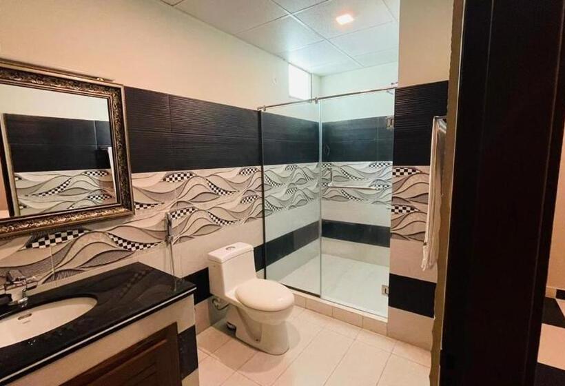 اتاق استاندارد یک نفره, Golden Sand Hotel Rahim Yar Khan