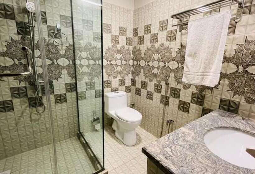 اتاق لوکس, Golden Sand Hotel Rahim Yar Khan