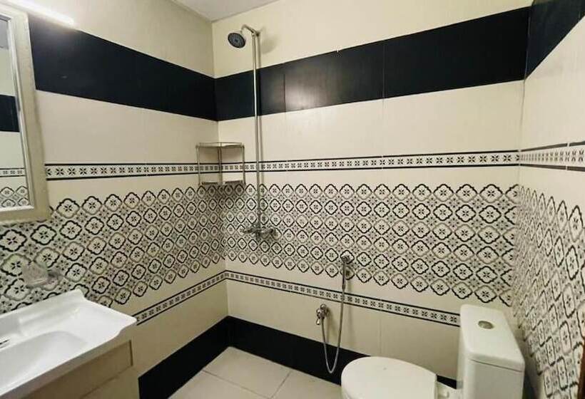 اتاق لوکس, Golden Sand Hotel Rahim Yar Khan