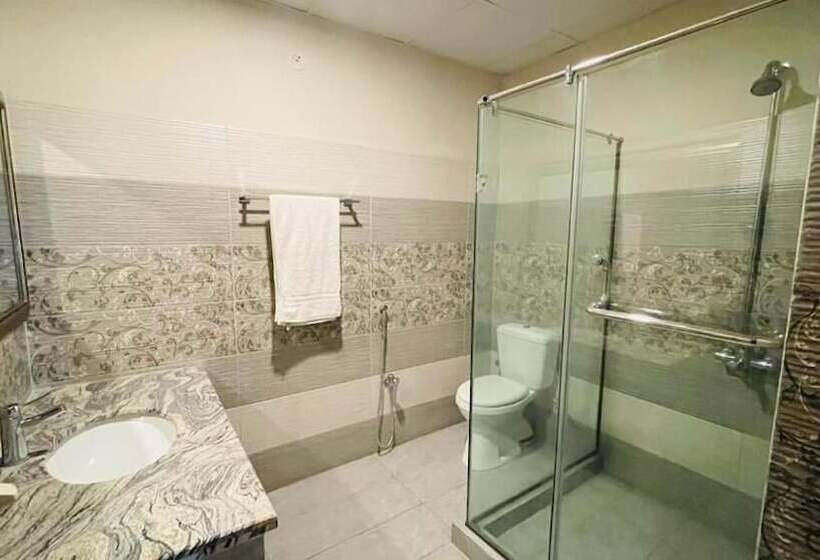 اتاق لوکس, Golden Sand Hotel Rahim Yar Khan