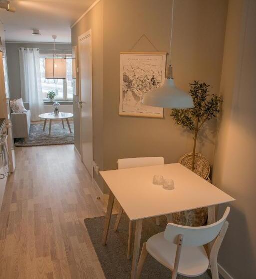 דירת חדר, Sky Hotel Apartments Valla Berså